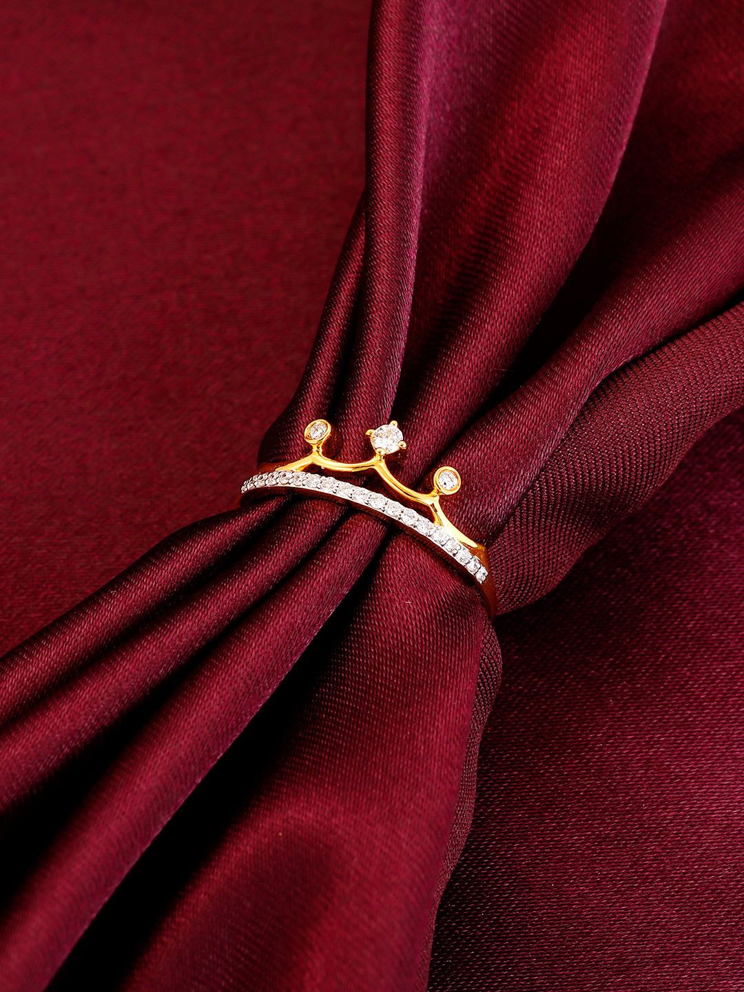 

GIVA 14K Yellow Gold Crowning Diamond Ring-1.38gm