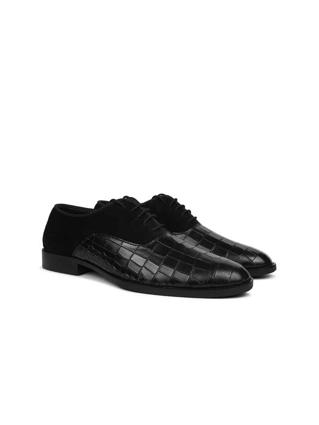 

Wolvenmilano Men Textured Lace-up Leather Oxfords, Black