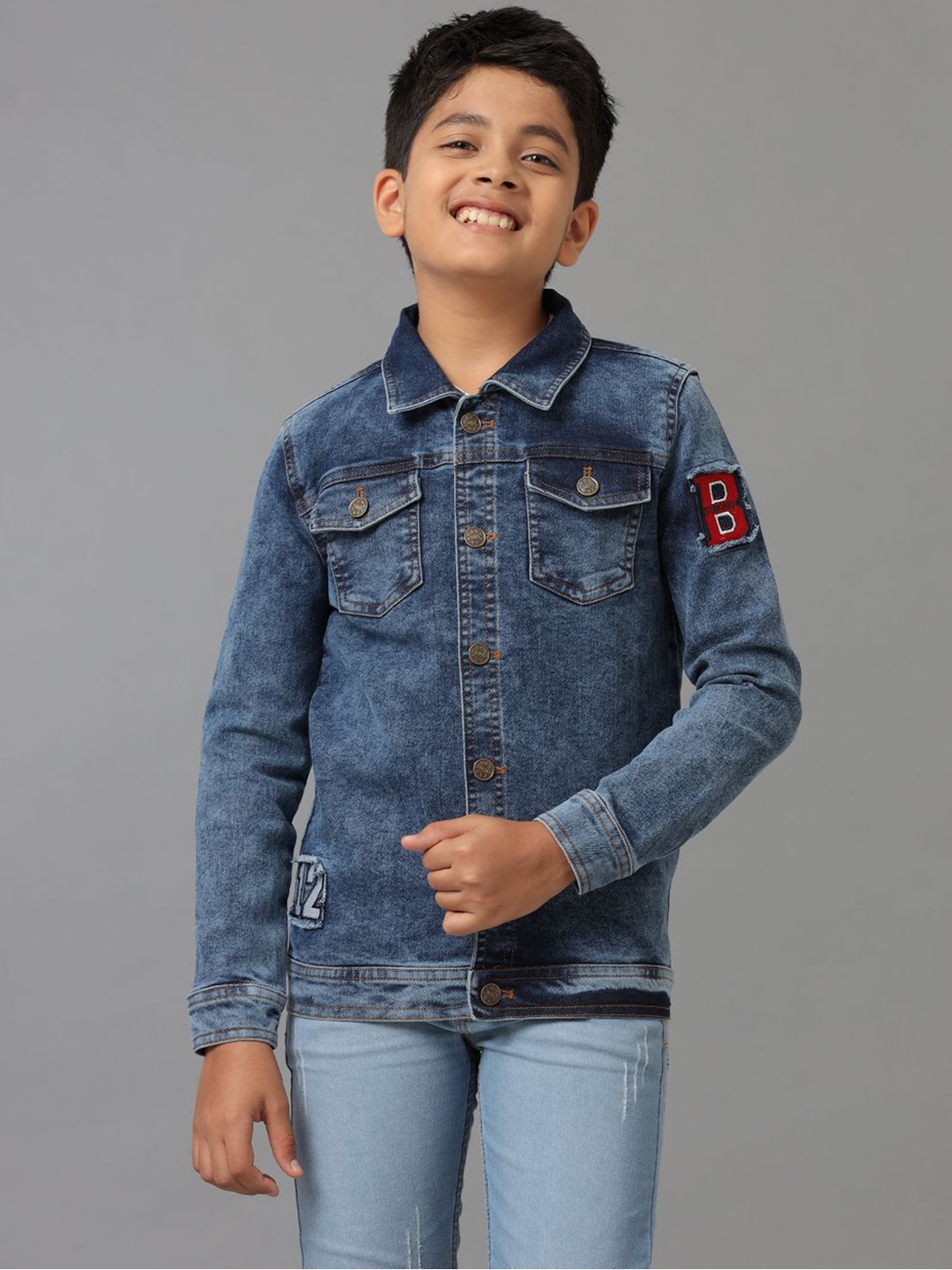 

UNDER FOURTEEN ONLY Boys Washed Cotton Crop Denim Jacket with Patchwork, Blue