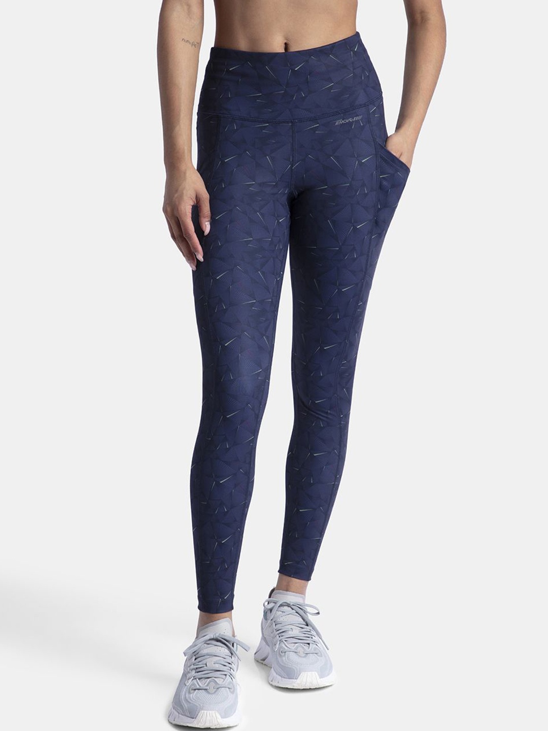 

Jockey Women Antimicrobial Training or Gym Sporty Jacket, Blue