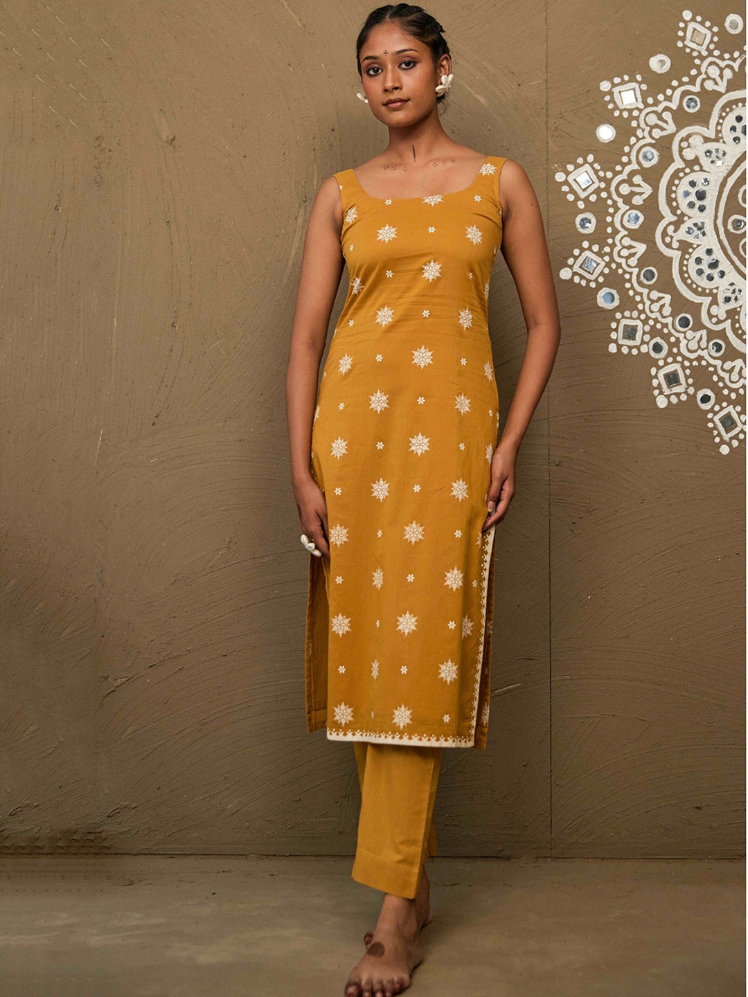 

PINK CACTII Women Floral Yoke Design Kurta, Yellow