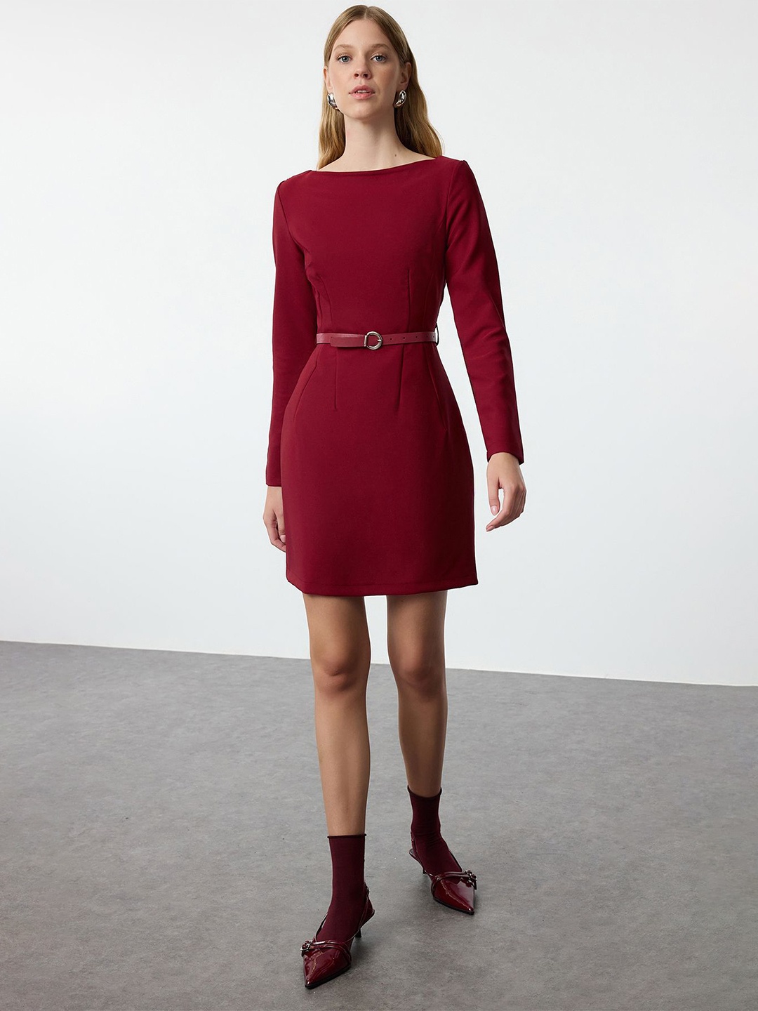 

Trendyol Sheath Dress, Na