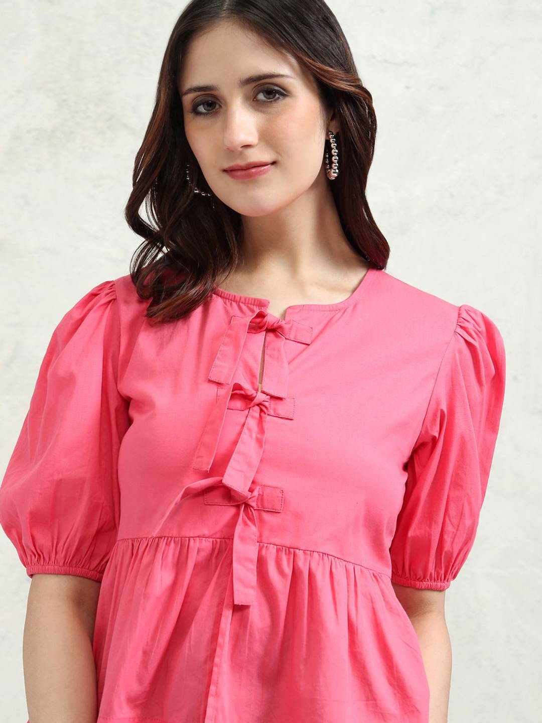 

Tokyo Talkies Women Solid Mandarin Collar Cotton Top, Pink