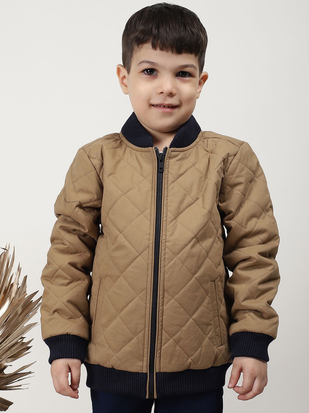 

HOUSE OF VEDAS Boys Camouflage Lightweight Puffer Jacket, Beige