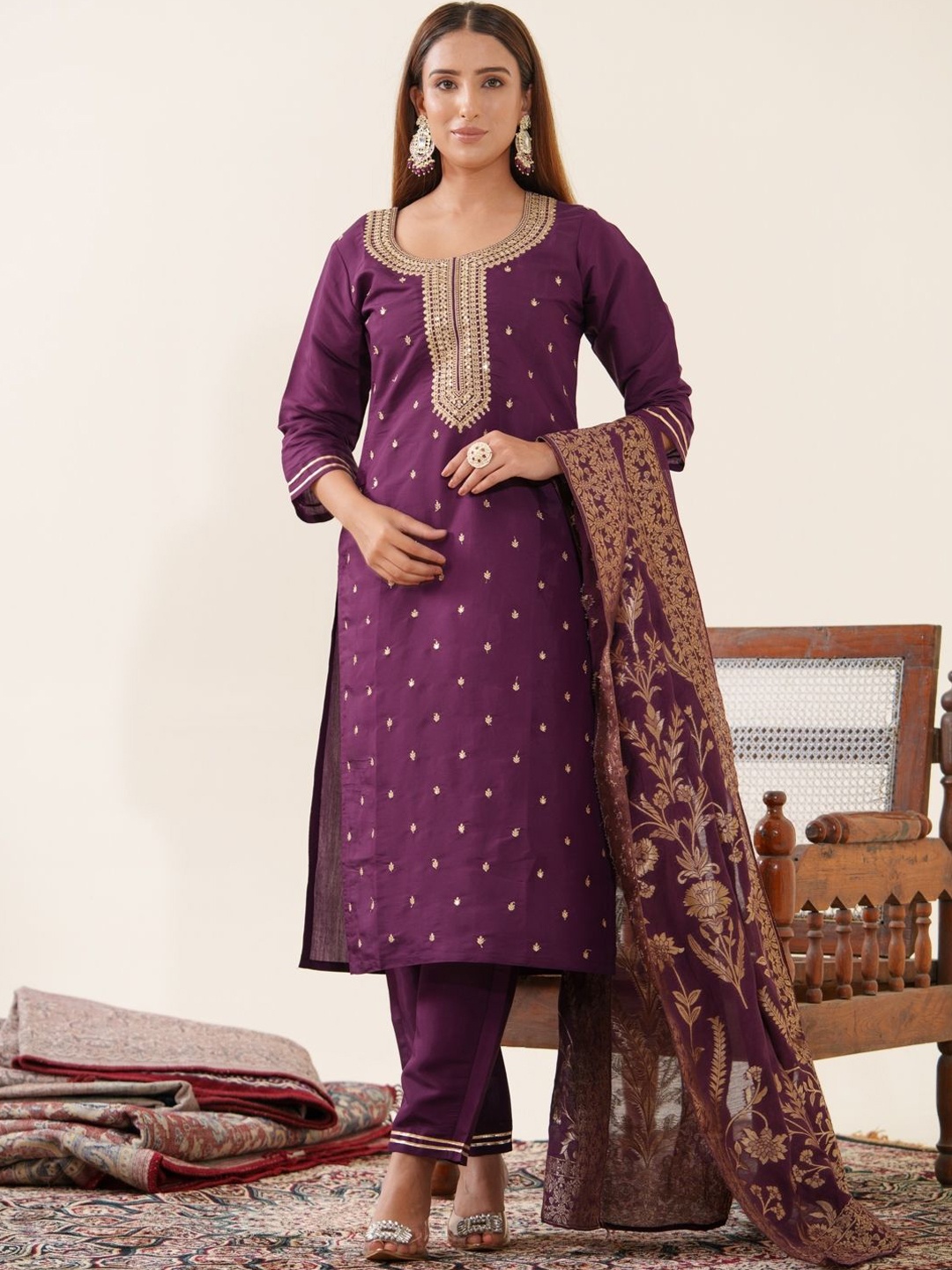 

House of Pataudi Ethnic Motifs Embroidered Straight Kurta With Trousers & Dupatta, Burgundy