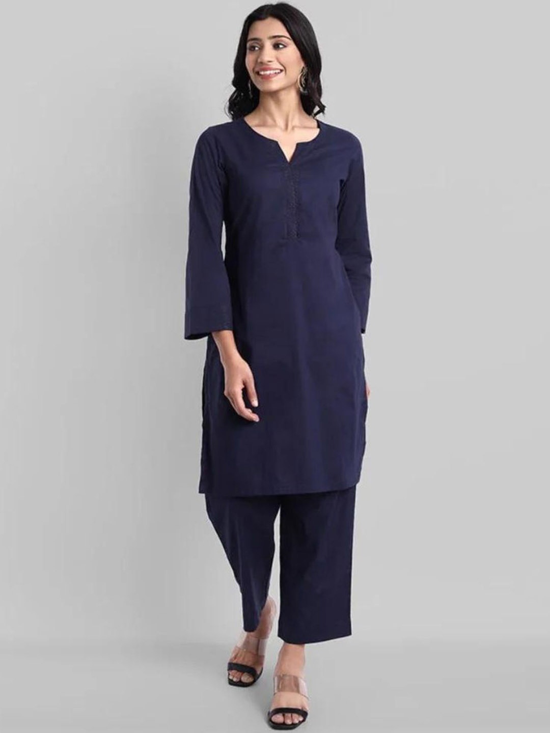 

Mera Rang Women Regular Pure Cotton Kurta with Palazzos, Navy blue