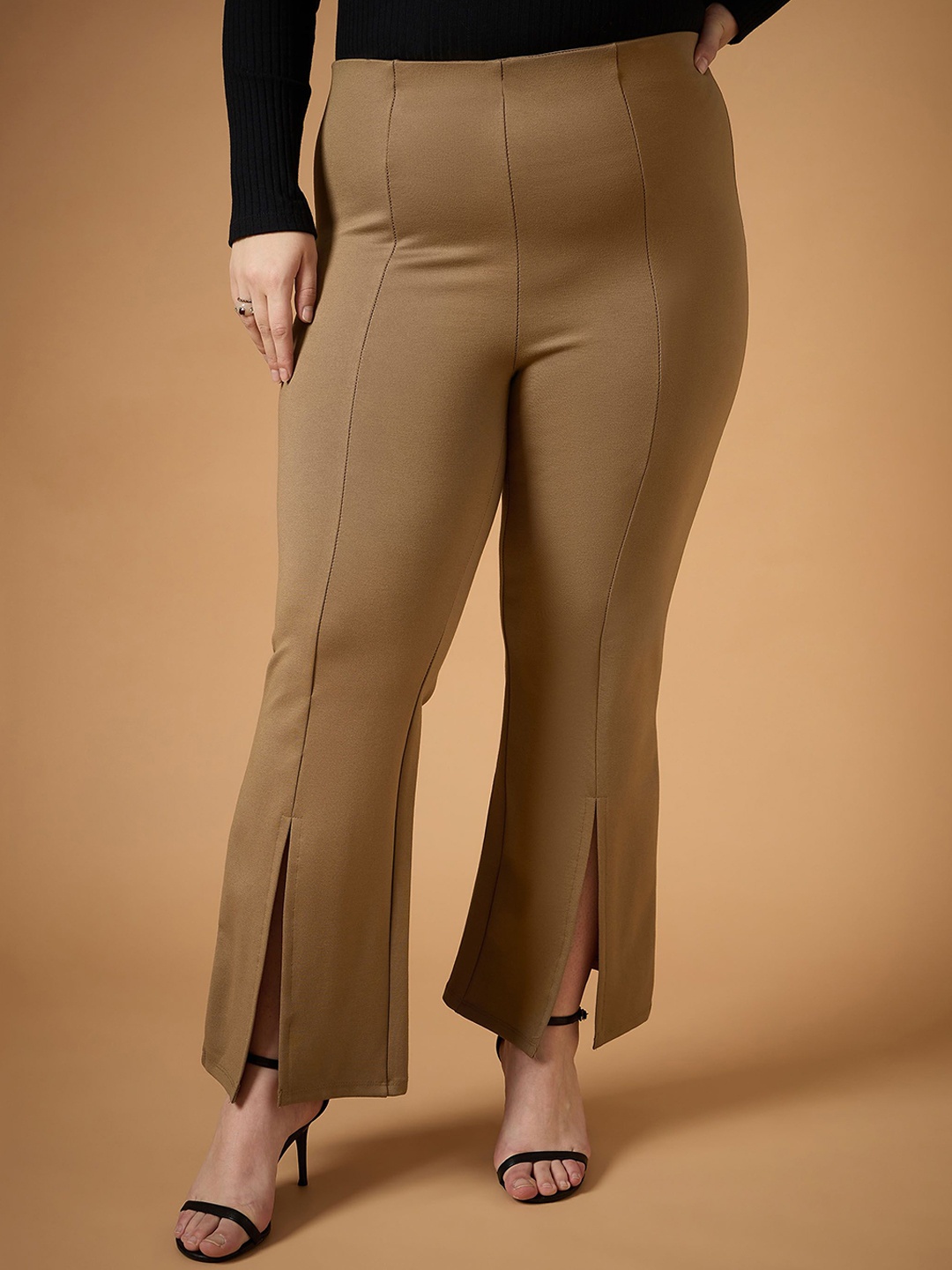 

SASSAFRAS Curve Women Comfort Slim Fit High-Rise Trousers, Beige