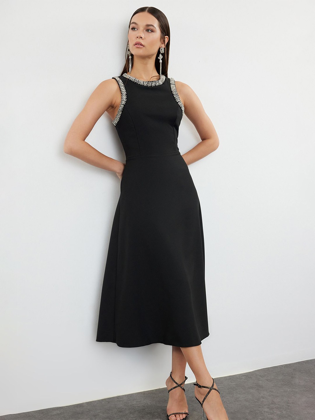 

Trendyol Fit & Flare Midi Dress, Na