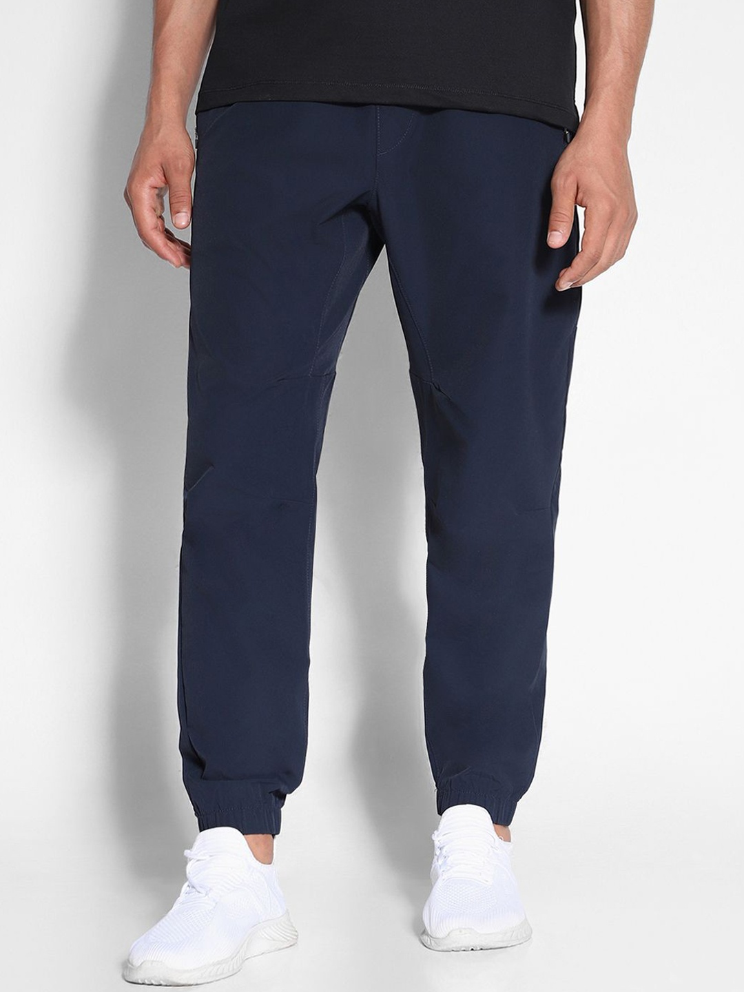 

AMERICAN EAGLE OUTFITTERS Men Solid Mid-Rise Joggers, Navy blue