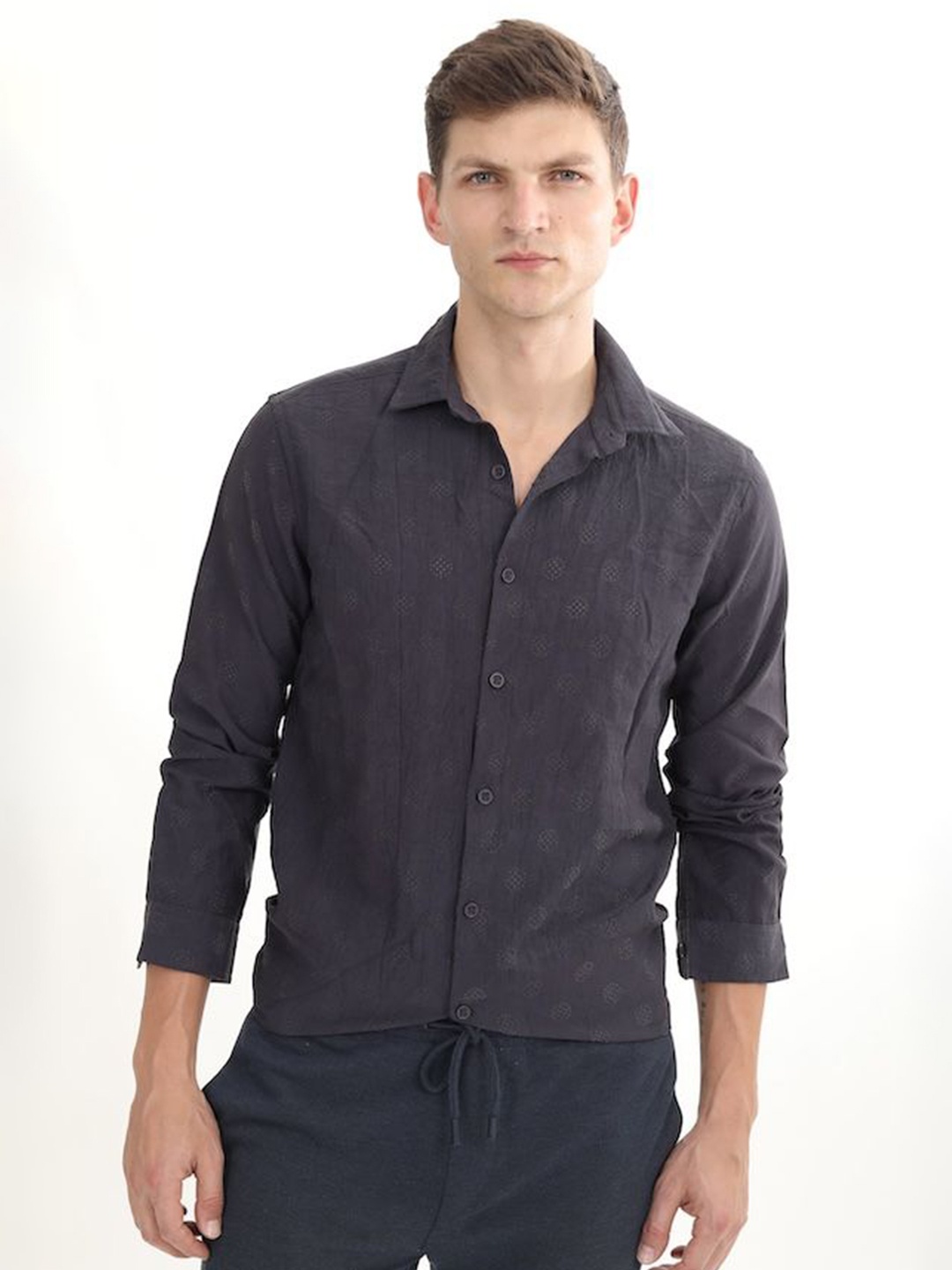 

POE Men Smart Slim Fit Opaque Casual Shirt, Purple