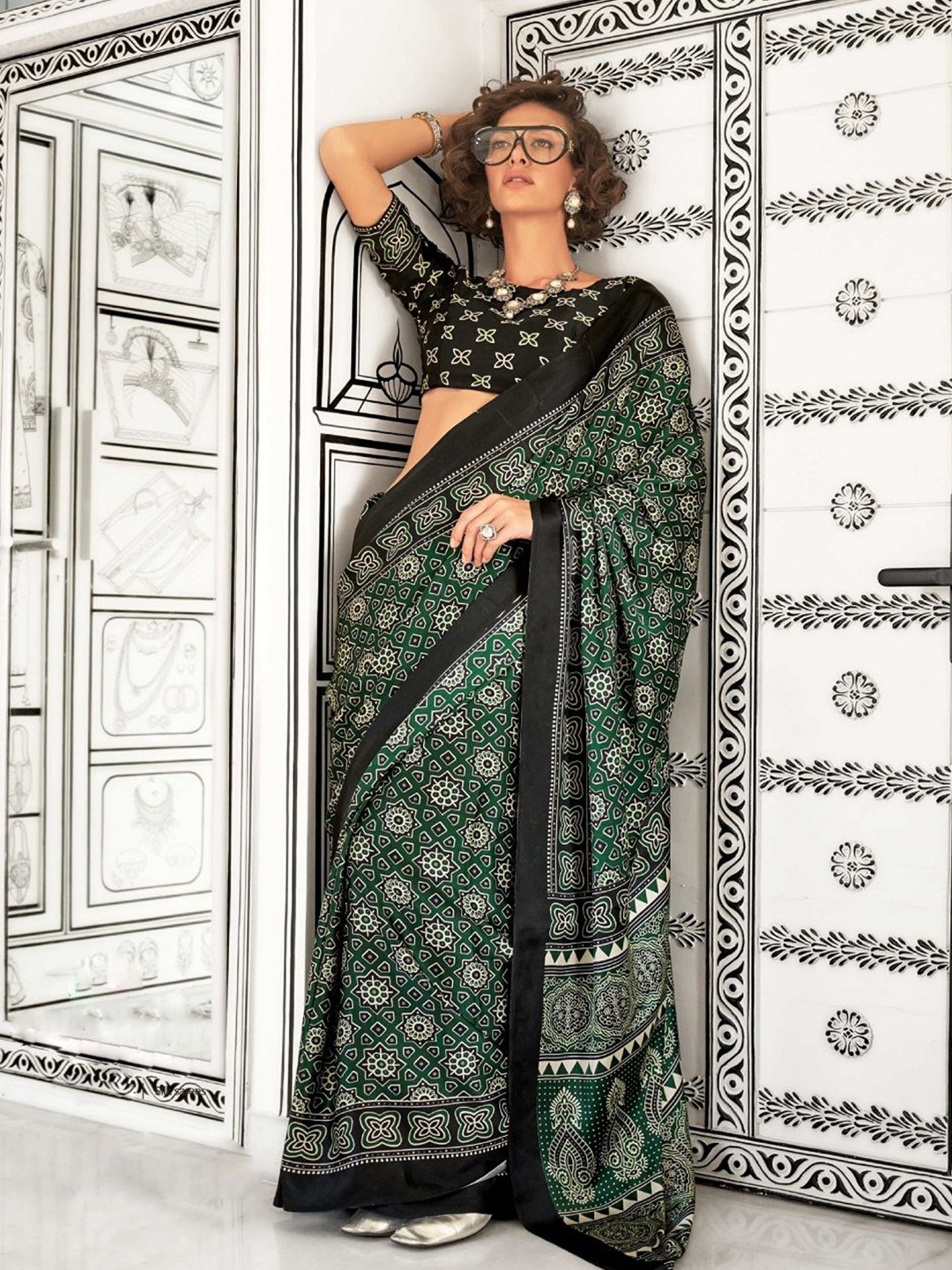 

Stylum Ajrak Printed Satin Saree With Blouse Piece, Green