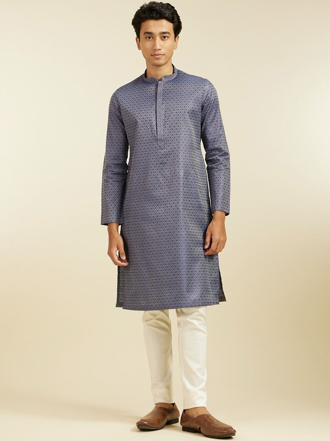 

Diwas by Manyavar Floral Printed Mandarin Collar Straight Kurta, Blue