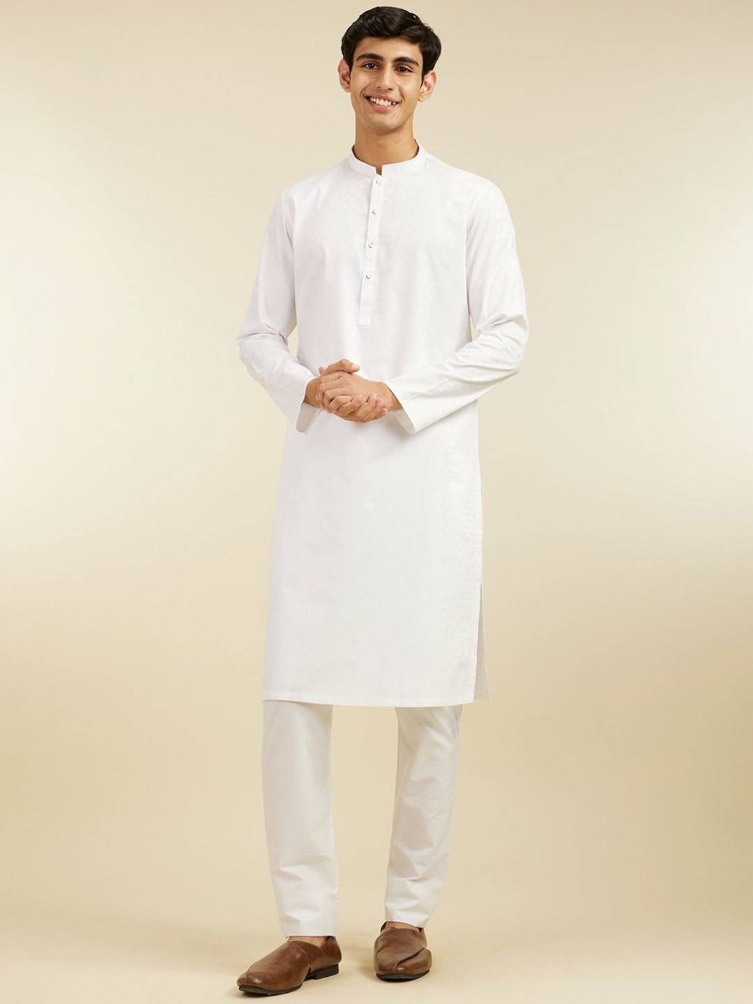 

Diwas by Manyavar Geometric Woven Design Mandarin Collar Cotton Straight Kurta, White