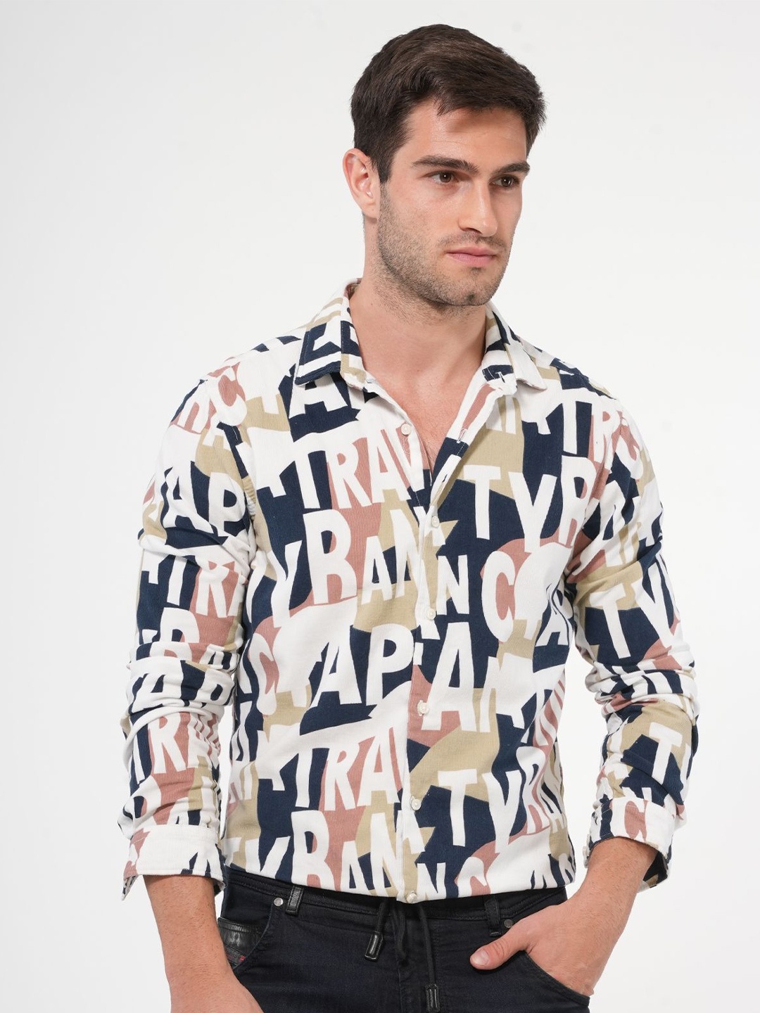 

POE Men Smart Slim Fit Opaque Printed Casual Shirt, Peach