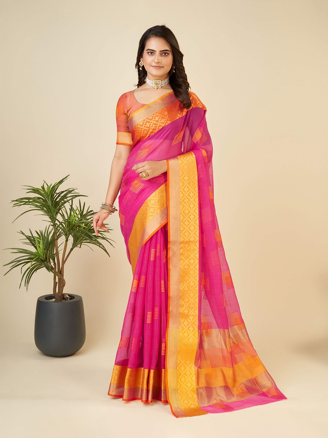 

Kriyansh Woven Design Zari Banarasi Saree, Pink