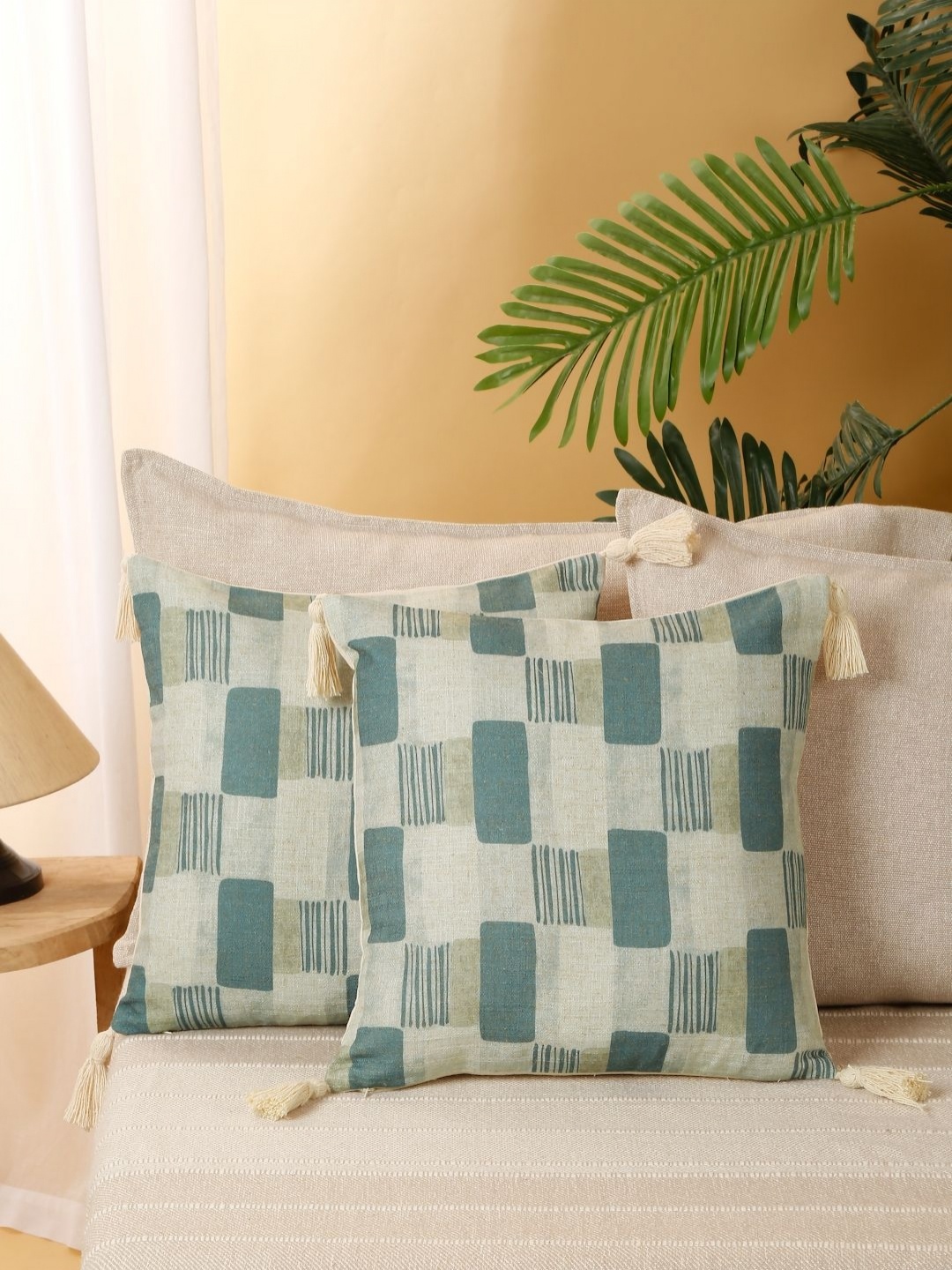 

eyda Off White & Green 2 Pieces Printed Cushion Covers