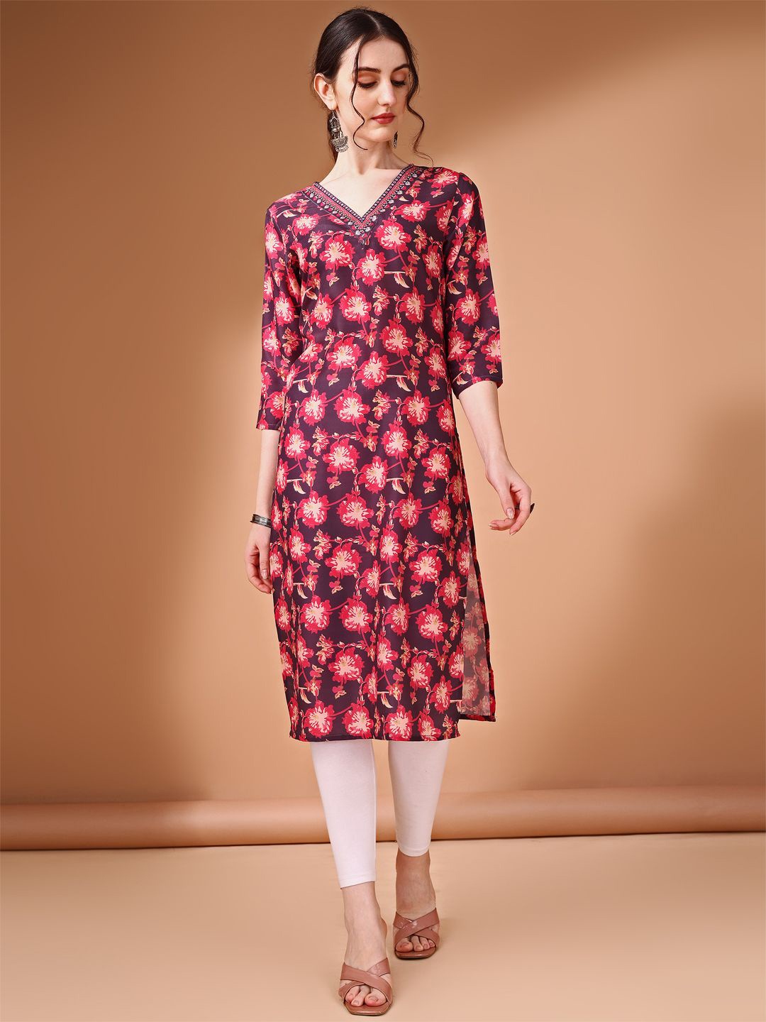 

Anouk Rustic Women Floral Printed Kurta, Magenta