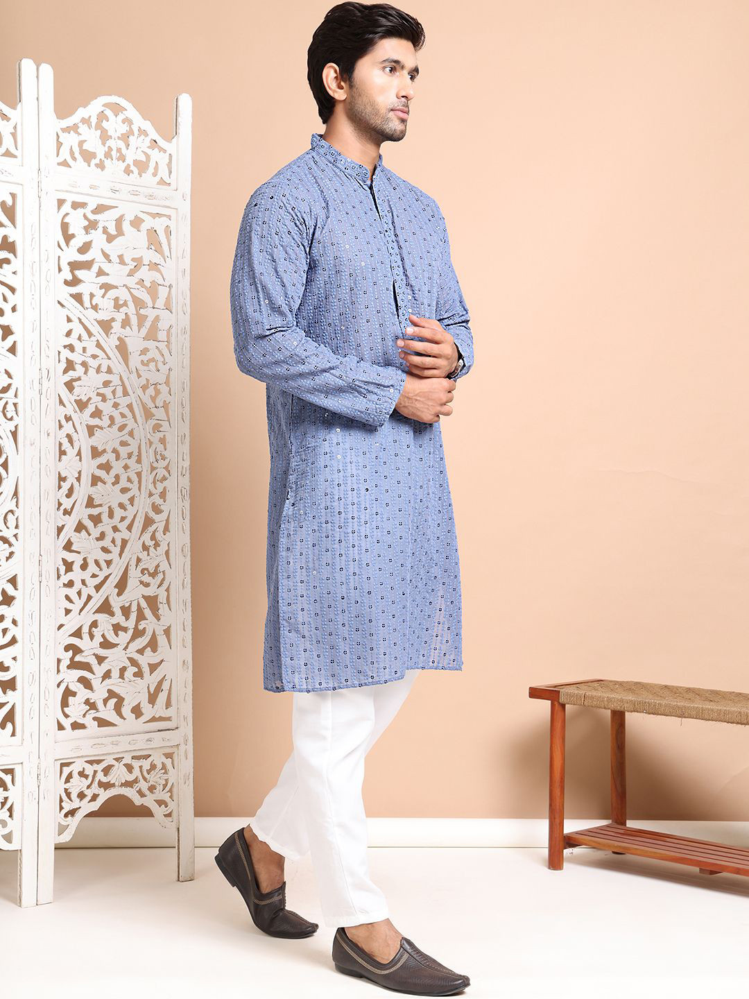 

Anouk Men Floral Embroidered Regular Sequinned Pure Cotton Kurta with Pyjamas, Grey