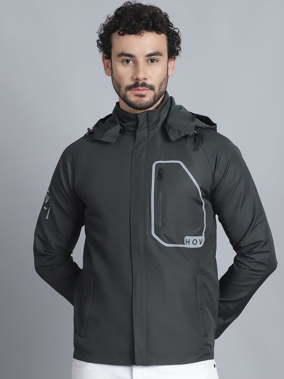 

HOUSE OF VEDAS Men Lightweight Training or Gym Padded Jacket with Embroidered, Olive