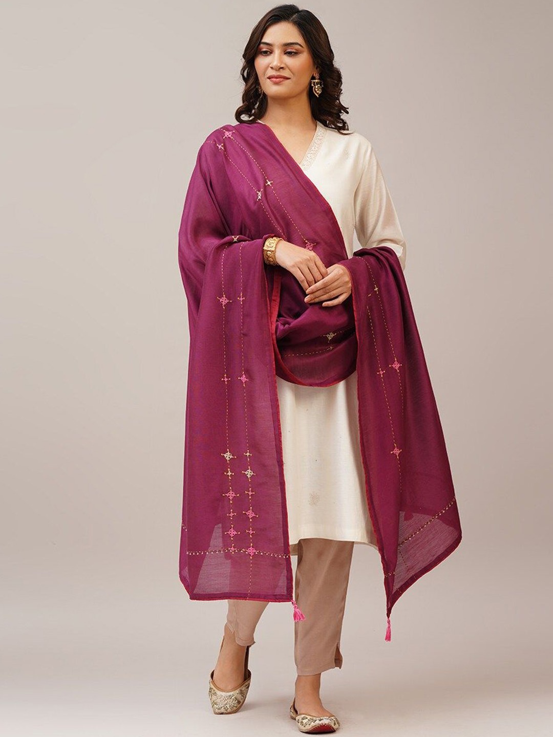 

JAYPORE Embroidered Cotton Silk Dupatta, Purple