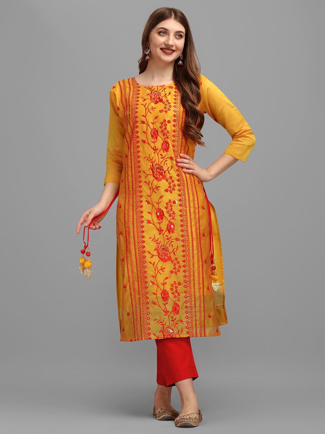 

OXIT CLASS Ethnic Motifs Embroidered Kurta, Mustard