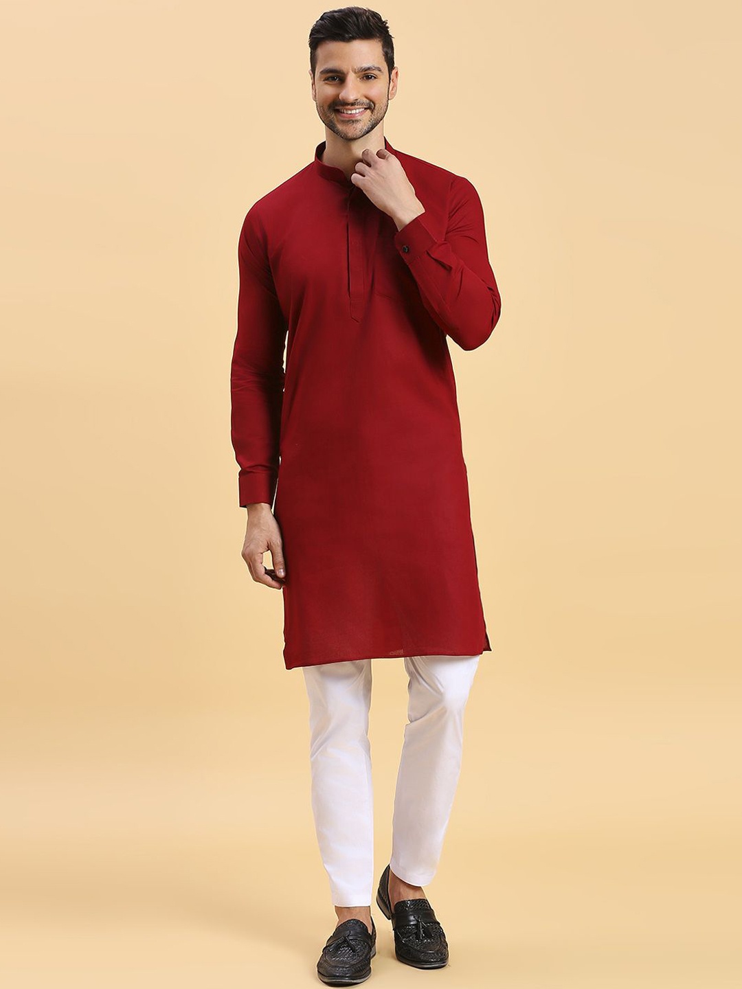 

RAJUBHAI HARGOVINDAS Men Quirky Kurta, Maroon