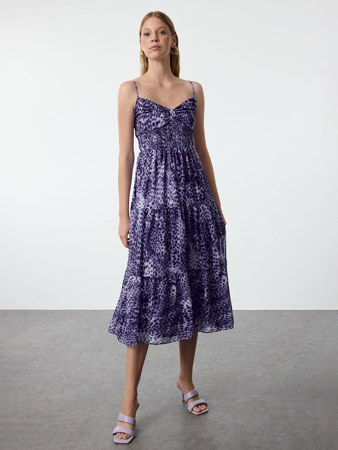 

Trendyol Floral Print Empire Midi Dress, Na