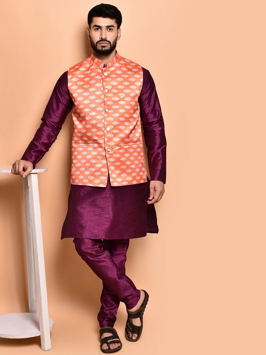 

PRINTCULTR Men Regular Pure Silk Kurta with Trousers, Purple