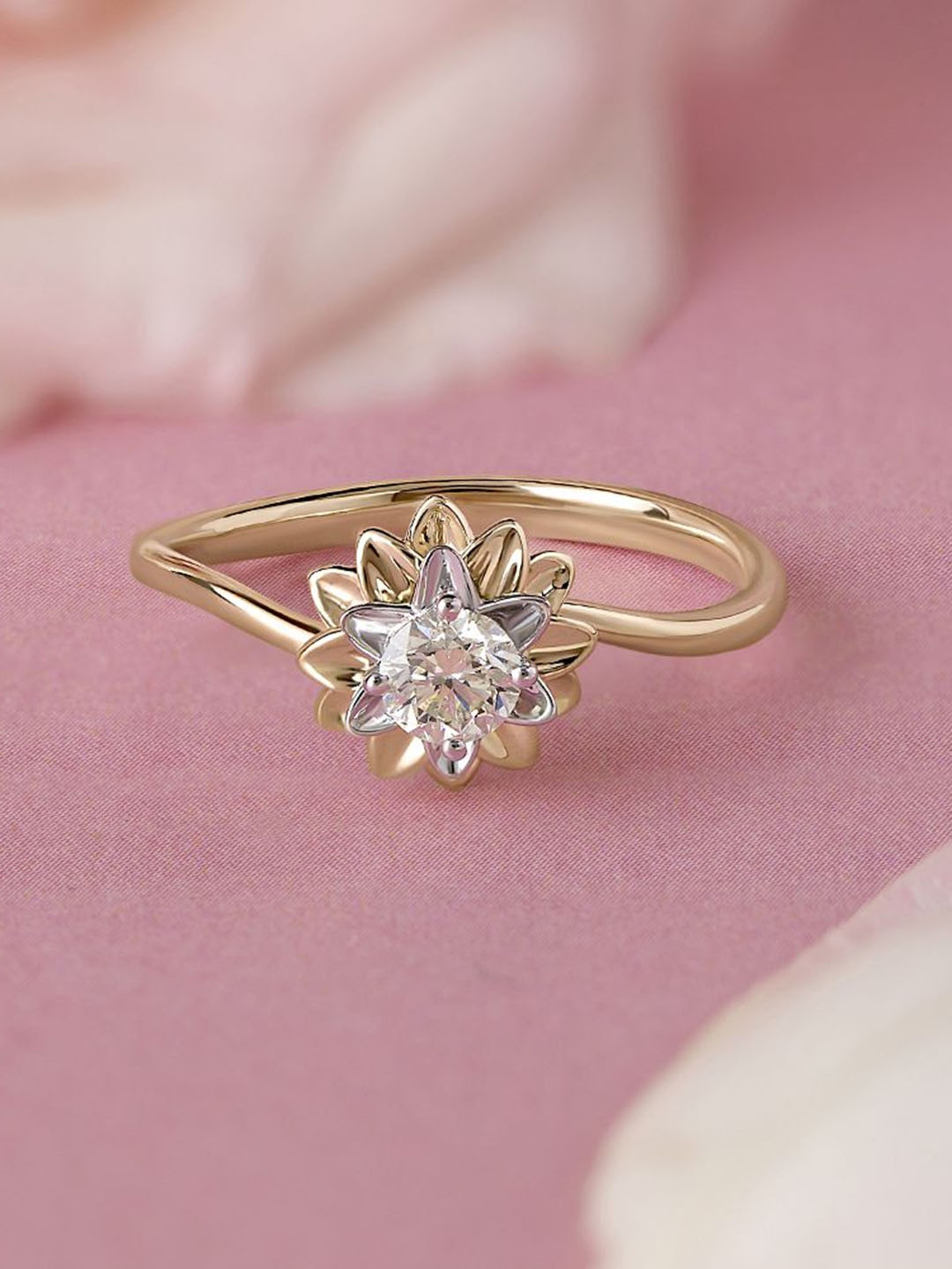 

Mia by Tanishq 14KT Diamond Ring, Yellow
