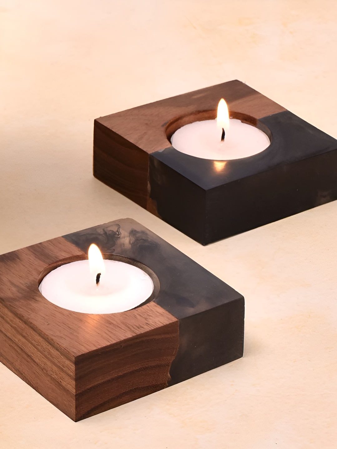 

Indianshelf Black & Brown 2 Pieces Colorblocked Wooden Candle Holders