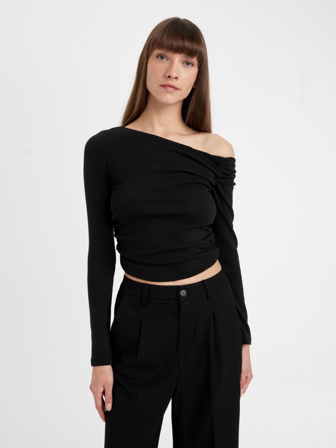 

DeFacto Women Extended Sleeves Pockets T-shirt, Na