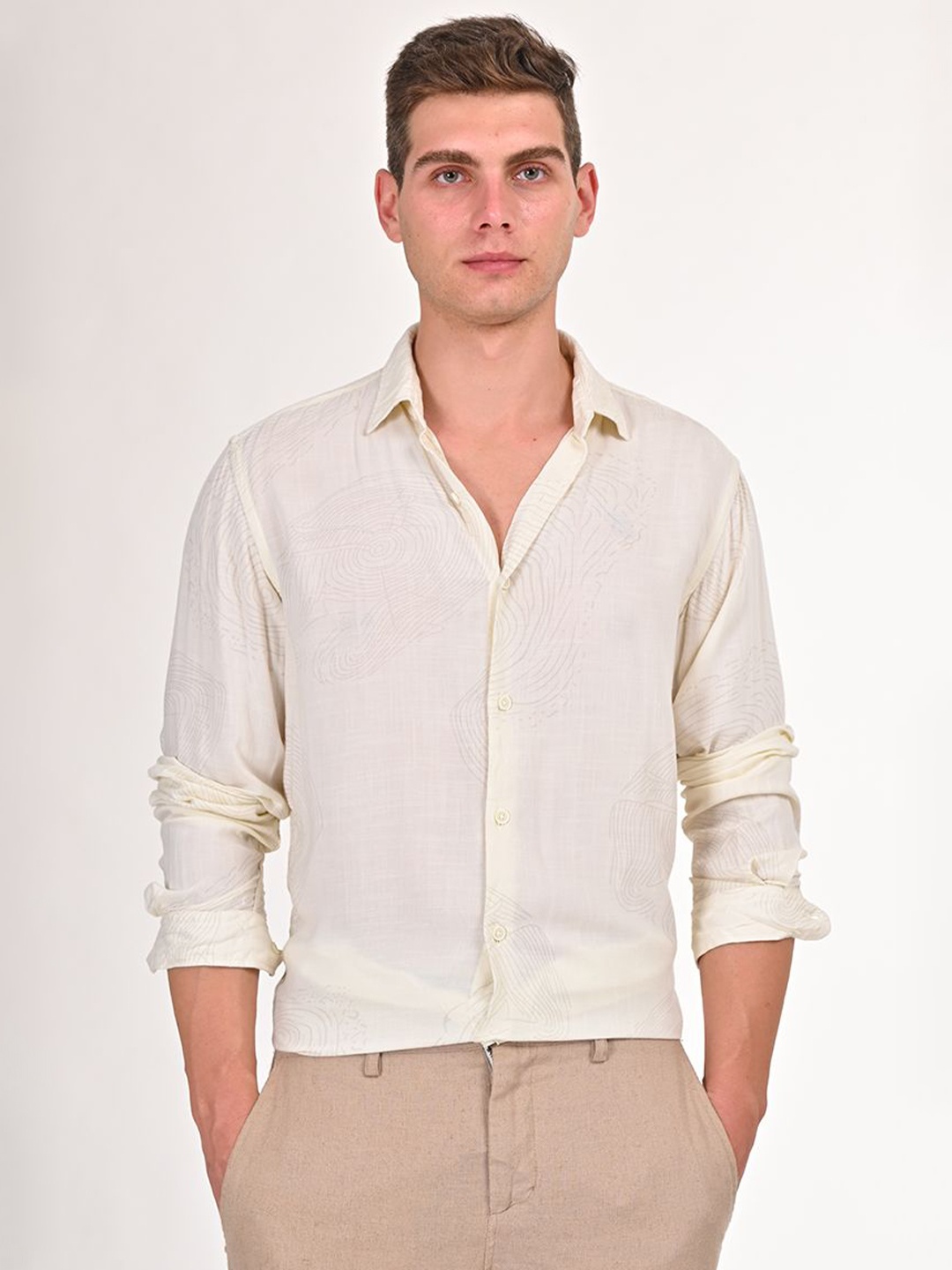 

POE Men Smart Slim Fit Opaque Casual Shirt, Yellow