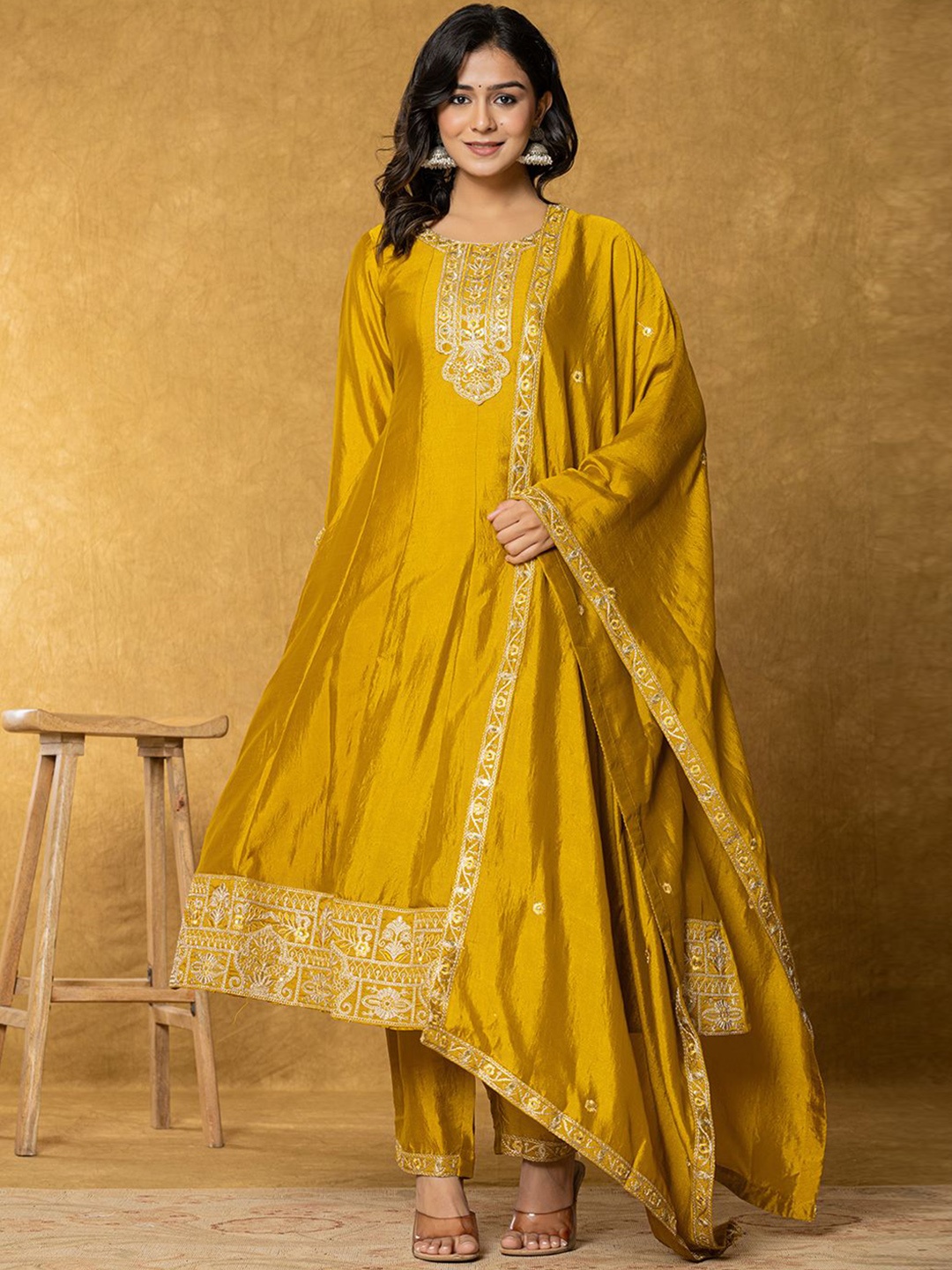

Yufta Floral Embroidered Panelled Sequinned Kurta With Trousers & Dupatta, Mustard