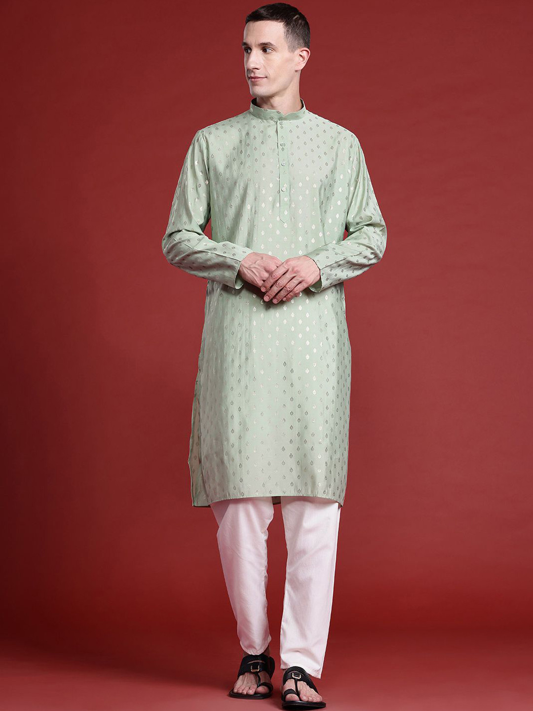 

MANQ Ethnic Motifs Printed Mandarin Collar Pure Cotton Straight Kurta, Green