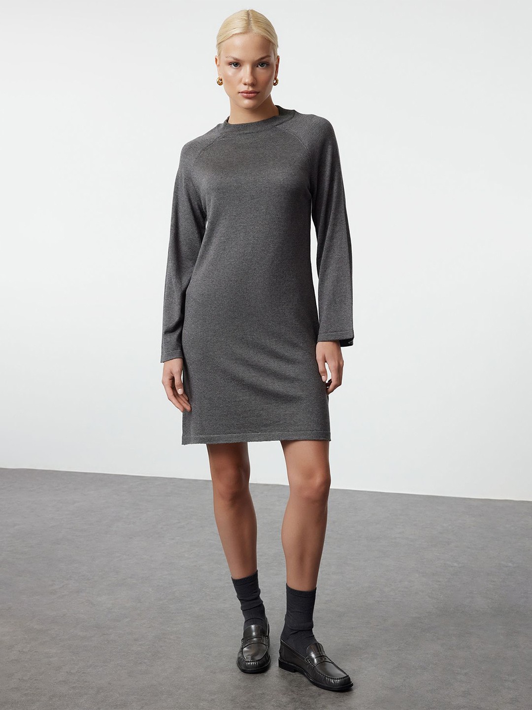 

Trendyol Dress, Na
