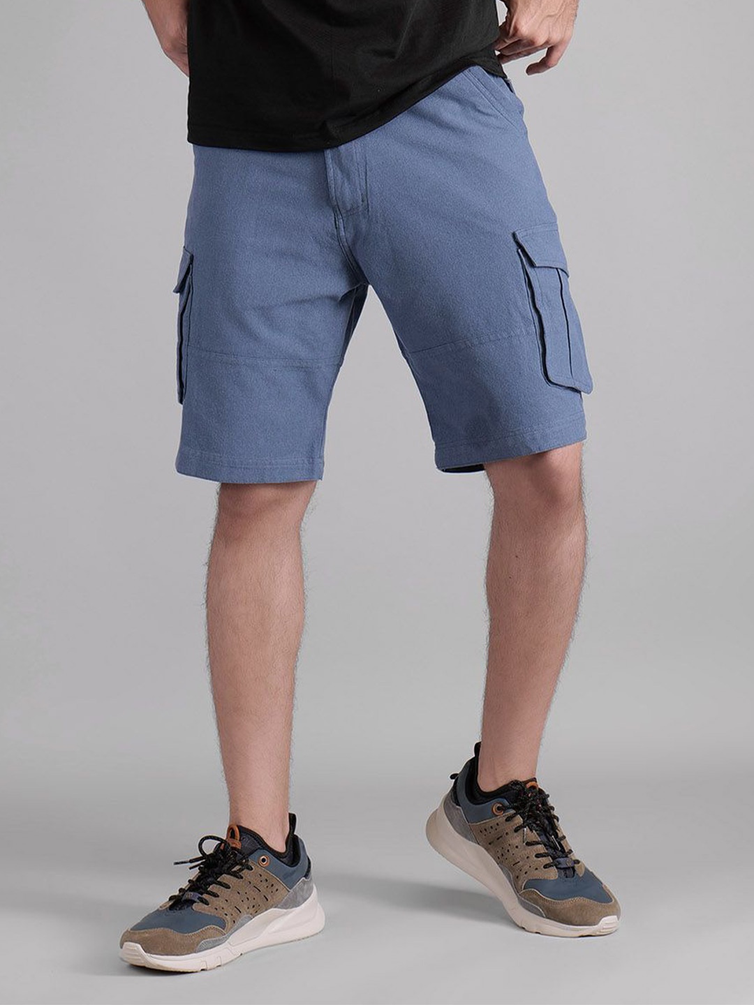 

BOMBAY TROOPER Men Cotton Mid-Rise Outdoor Cargo Shorts, Blue