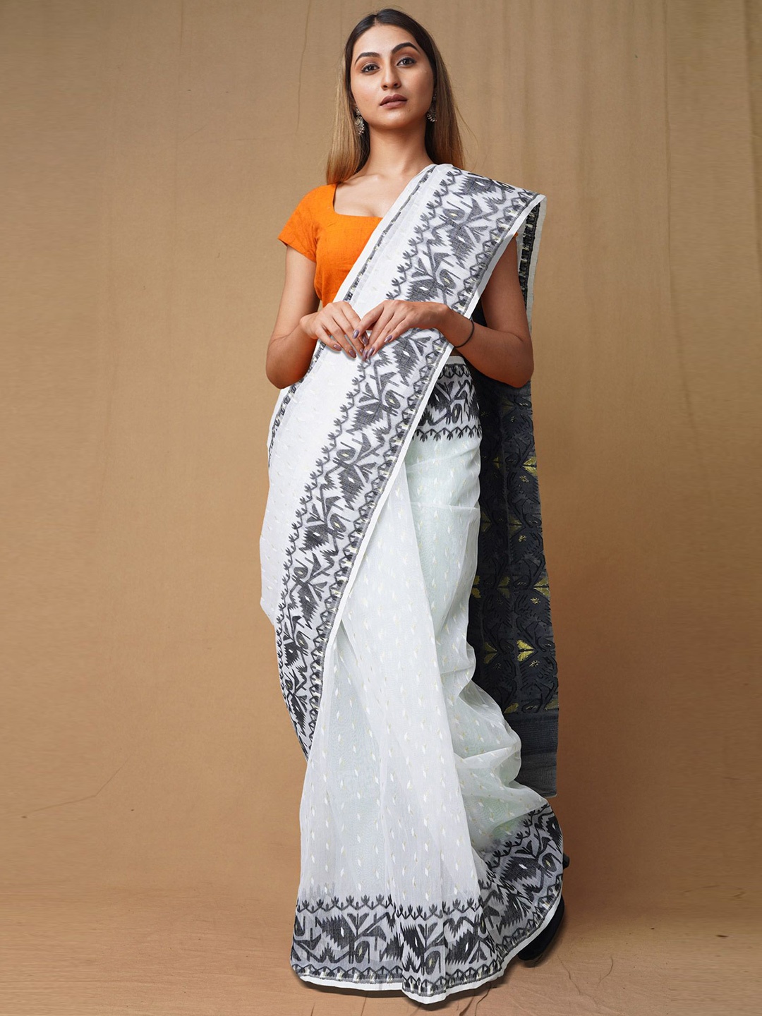 

Unnati Silks Woven Design Zari Pure Cotton Handloom Jamdani Saree, White