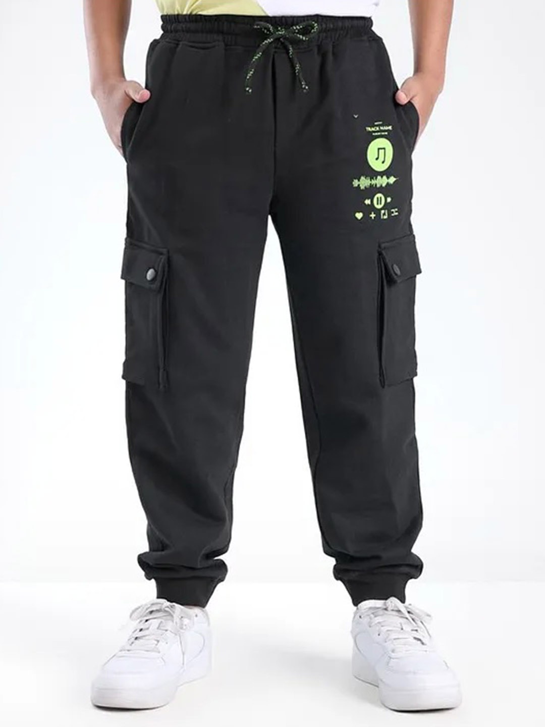 

ARIAS By LARA DUTTA Boys Cotton Regular Fit Joggers, Black