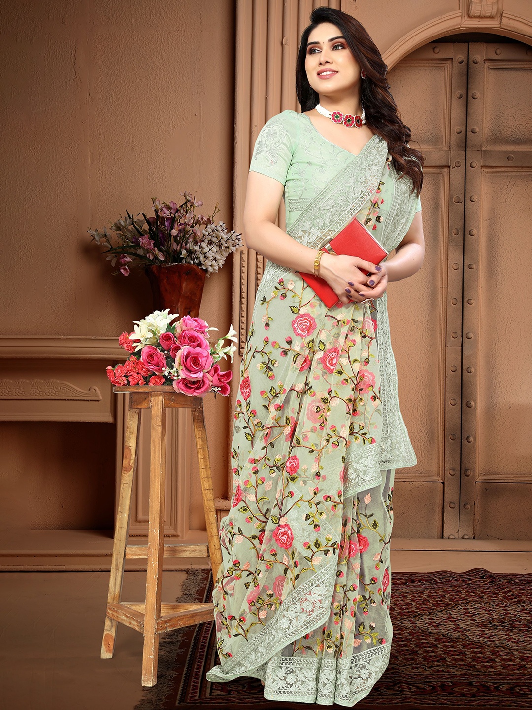 

VIRICA Floral Embroidered Art Silk Saree, Green