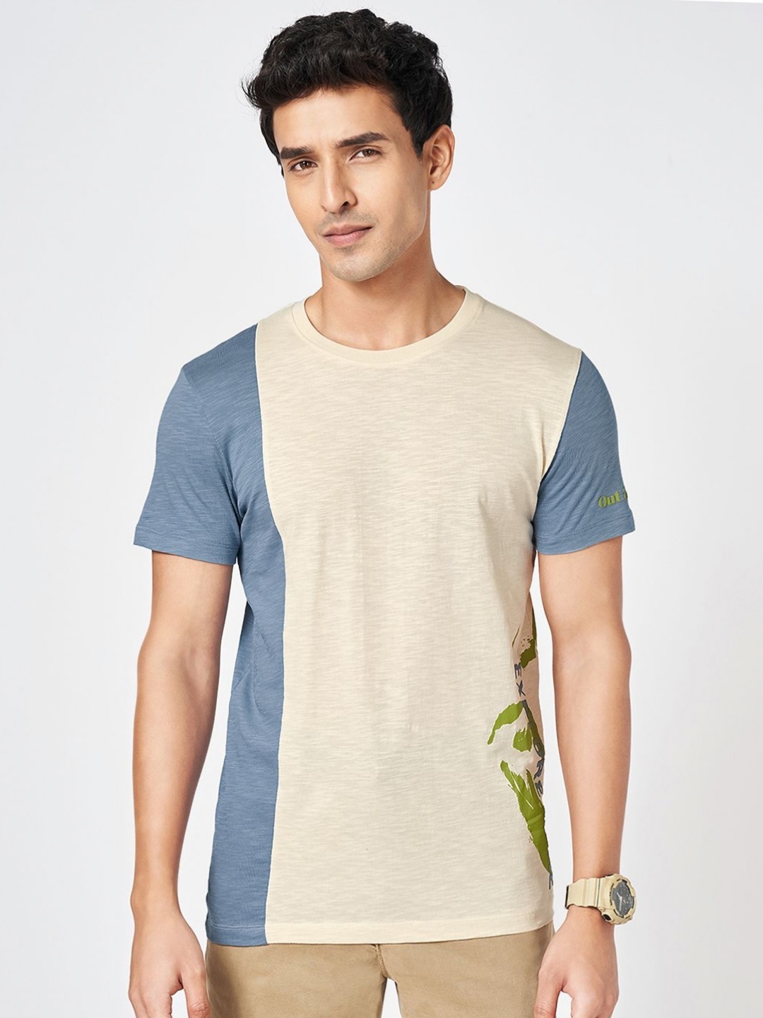 

Urban Ranger by pantaloons Men Colourblocked Round Neck Cotton Slim Fit T-shirt, Off white