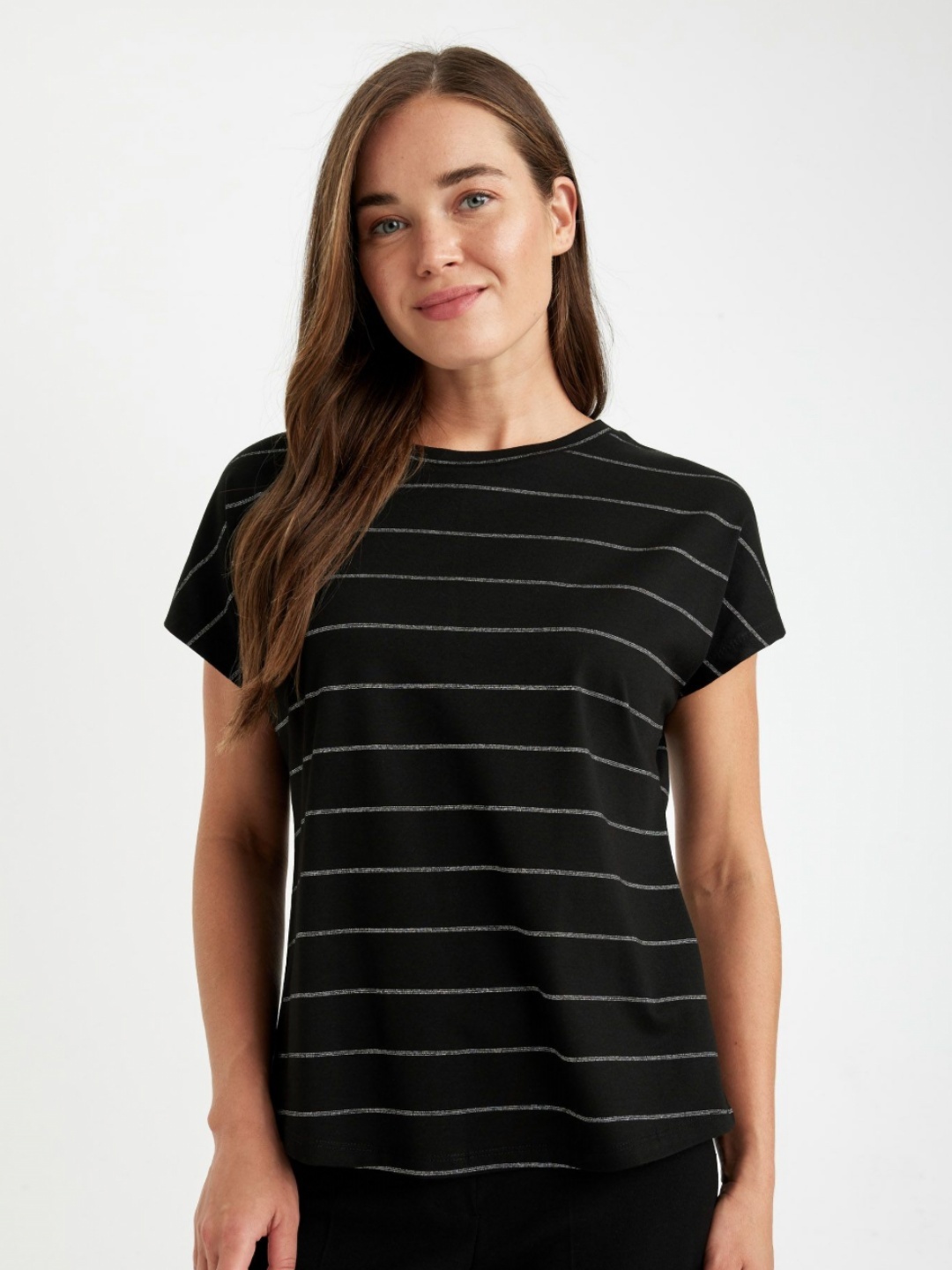 

DeFacto Women Striped Extended Sleeves Pockets T-shirt, Na