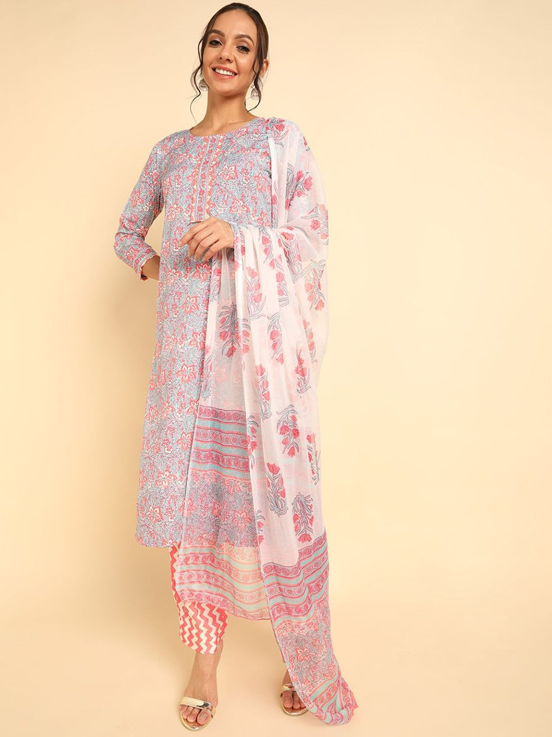 

KALINI Women Floral Printed Regular Kurta with Trousers & With Dupatta, Grey