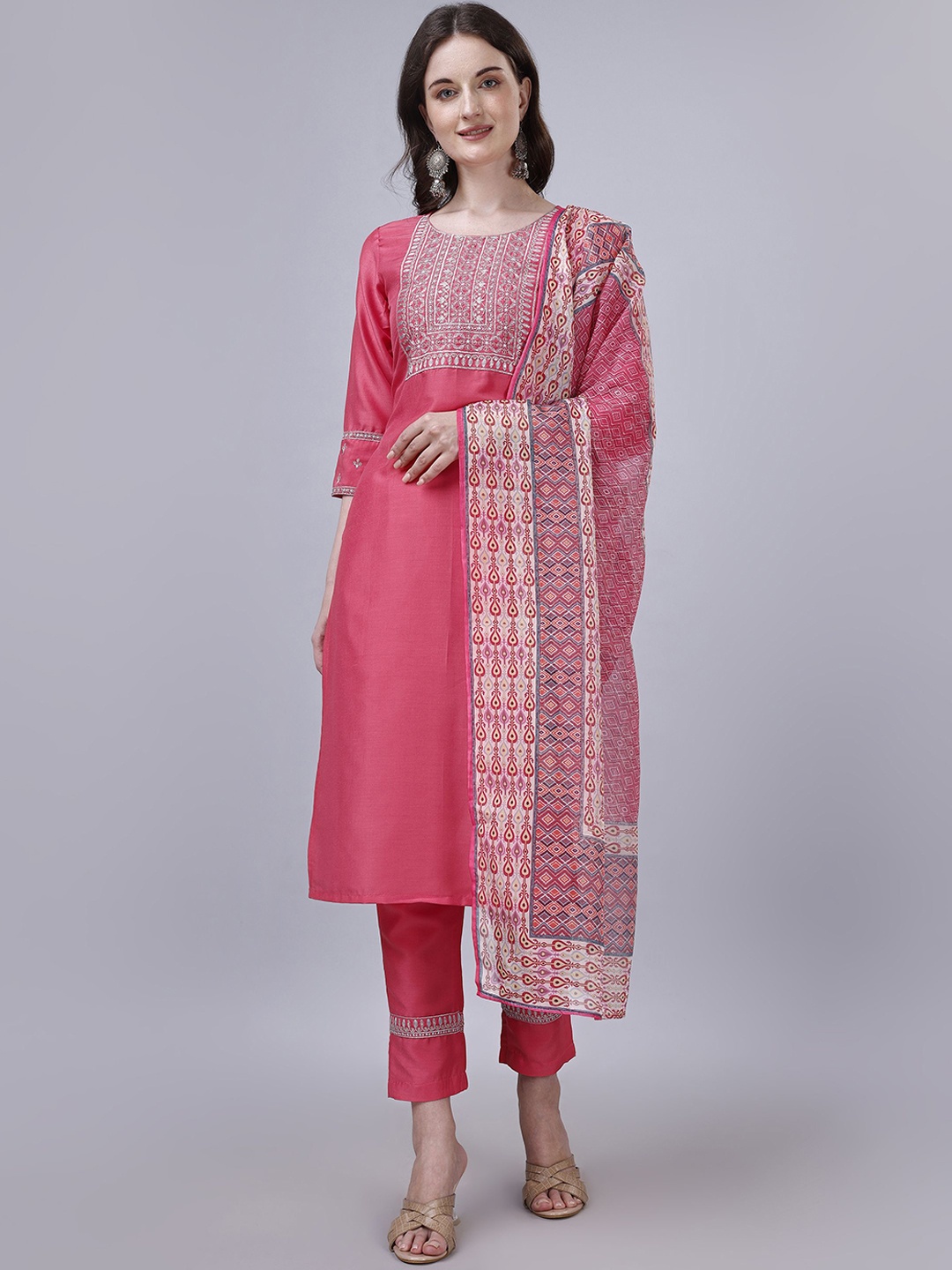 

Rujave Floral Embroidered Regular Zari Straight Kurta with Trousers & Dupatta, Pink