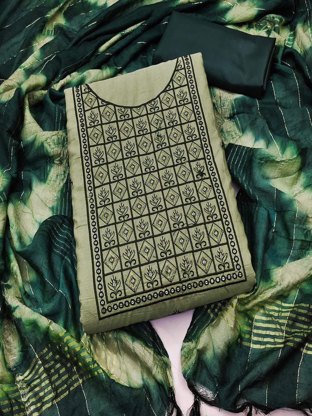 

MISS VERVE Unstitched Dress Material, Green