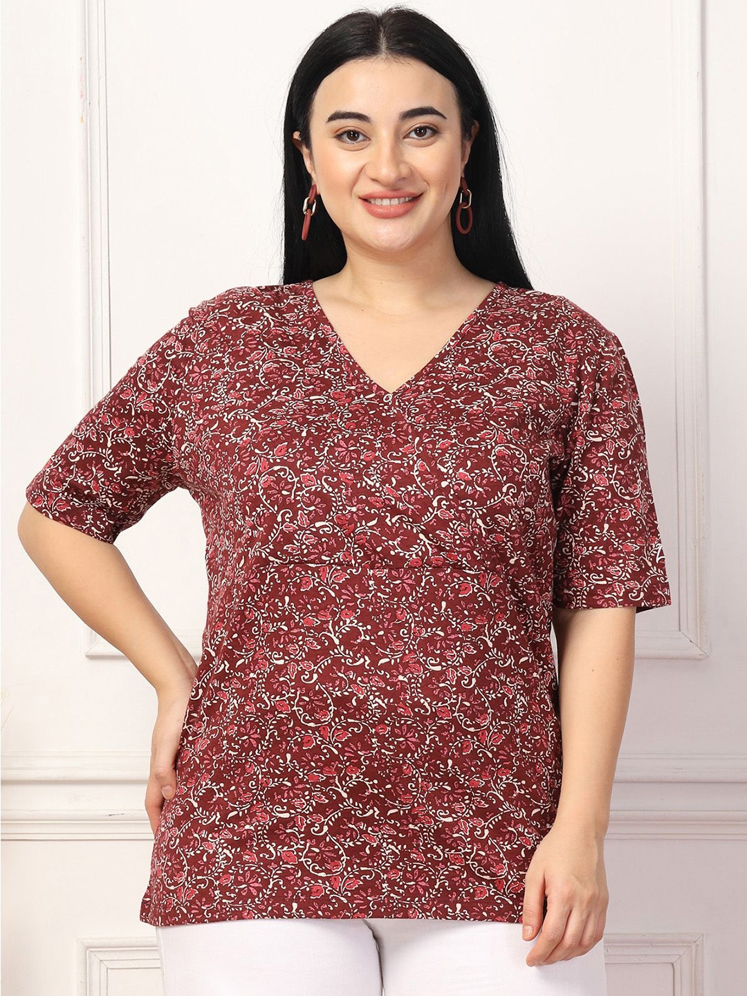 

House Of Zelena Women Floral Printed V-Neck Cotton Maternity Top, Brown