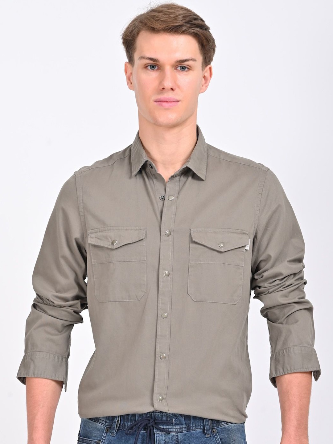 

POE Men Smart Slim Fit Opaque Casual Shirt, Olive