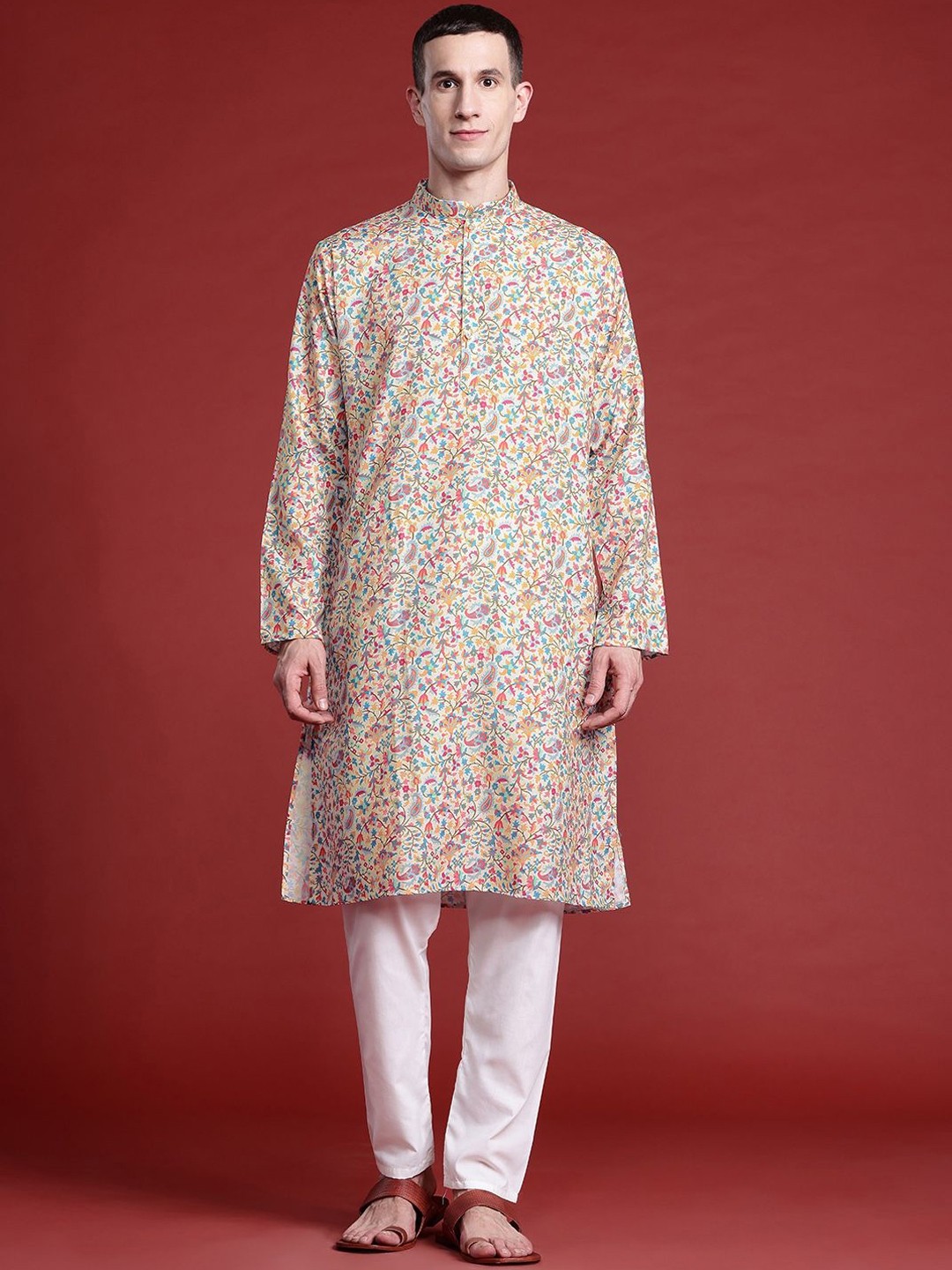 

MANQ Floral Printed Mandarin Collar Pure Cotton Straight Kurta, Beige