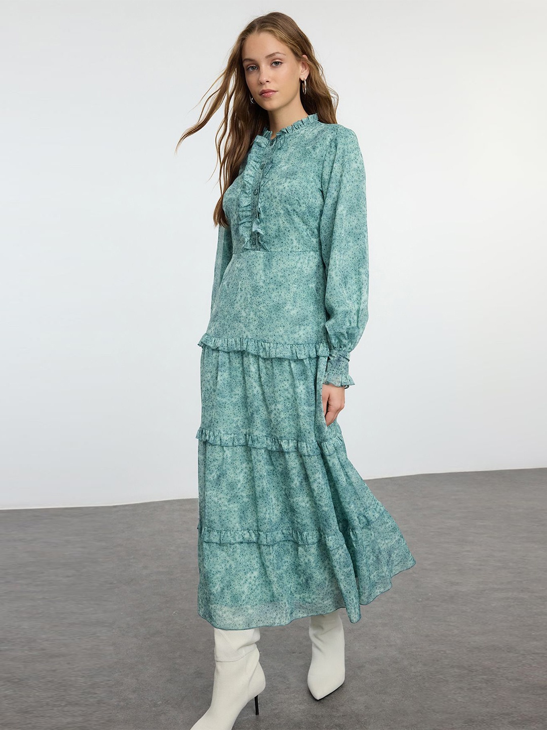 

Trendyol Floral Print A-Line Maxi Dress, Na