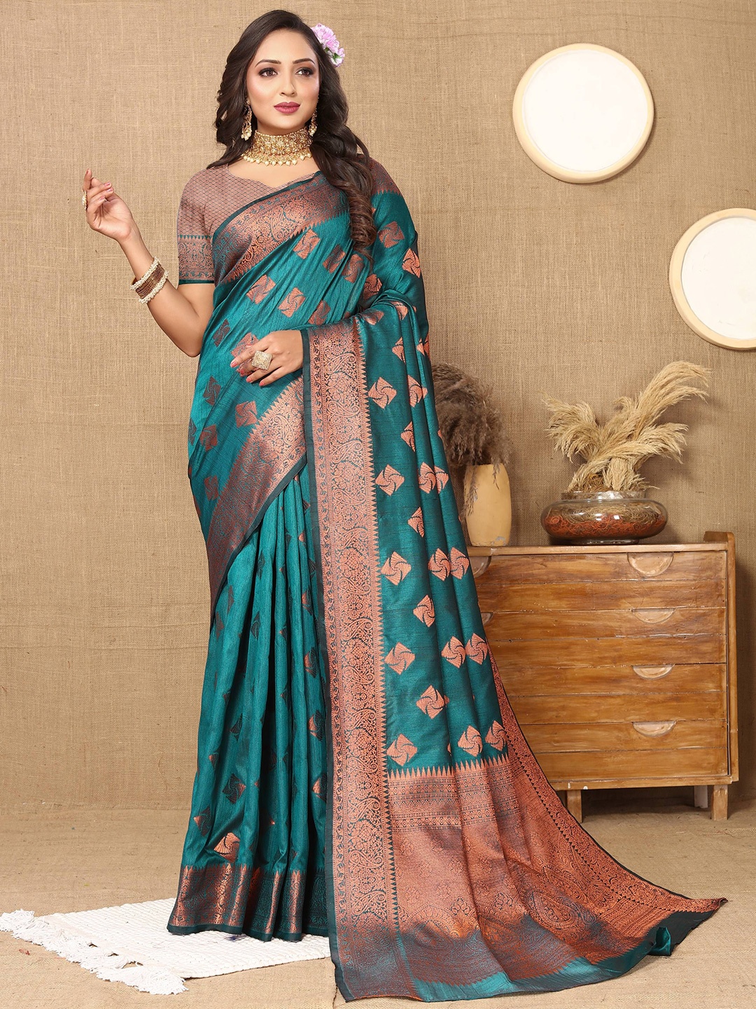 

Zeekha Woven Design Zari Pure Silk Kanjeevaram Saree, Lime green