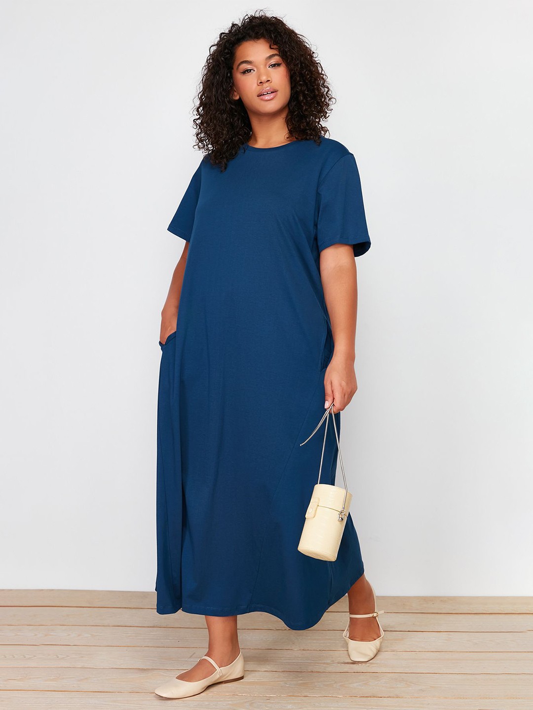 

Trendyol Maxi Dress, Na